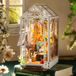 Book Nook Rolife - Garden House - 176 Pièces