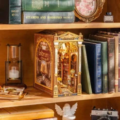 Book Nook Rolife - Library of Wonders - 258 Pièces
